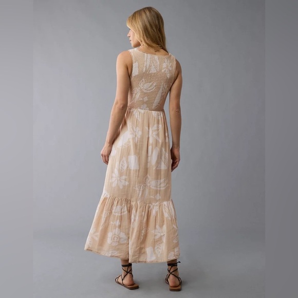 American Eagle Women’s XS Beige Floral Cutout Maxi Dress Smocked Chest - Picture 10 of 10